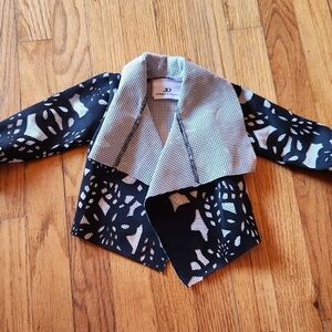Mesh cutout baby jacket